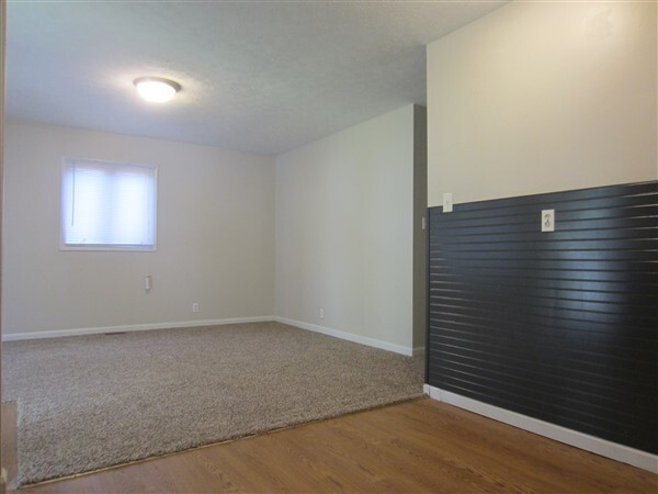 Foto del edificio - Well-Maintained 3-Bedroom Beauty!
