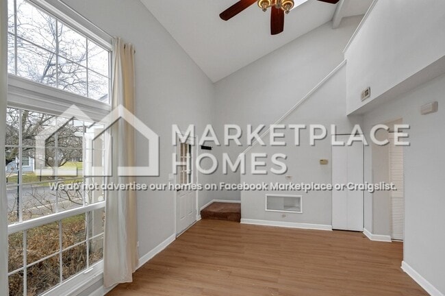 Building Photo - 3621 Linden Dr