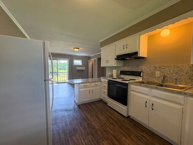 Foto del edificio - Tour Today! Studio Apartment in East Tyler!