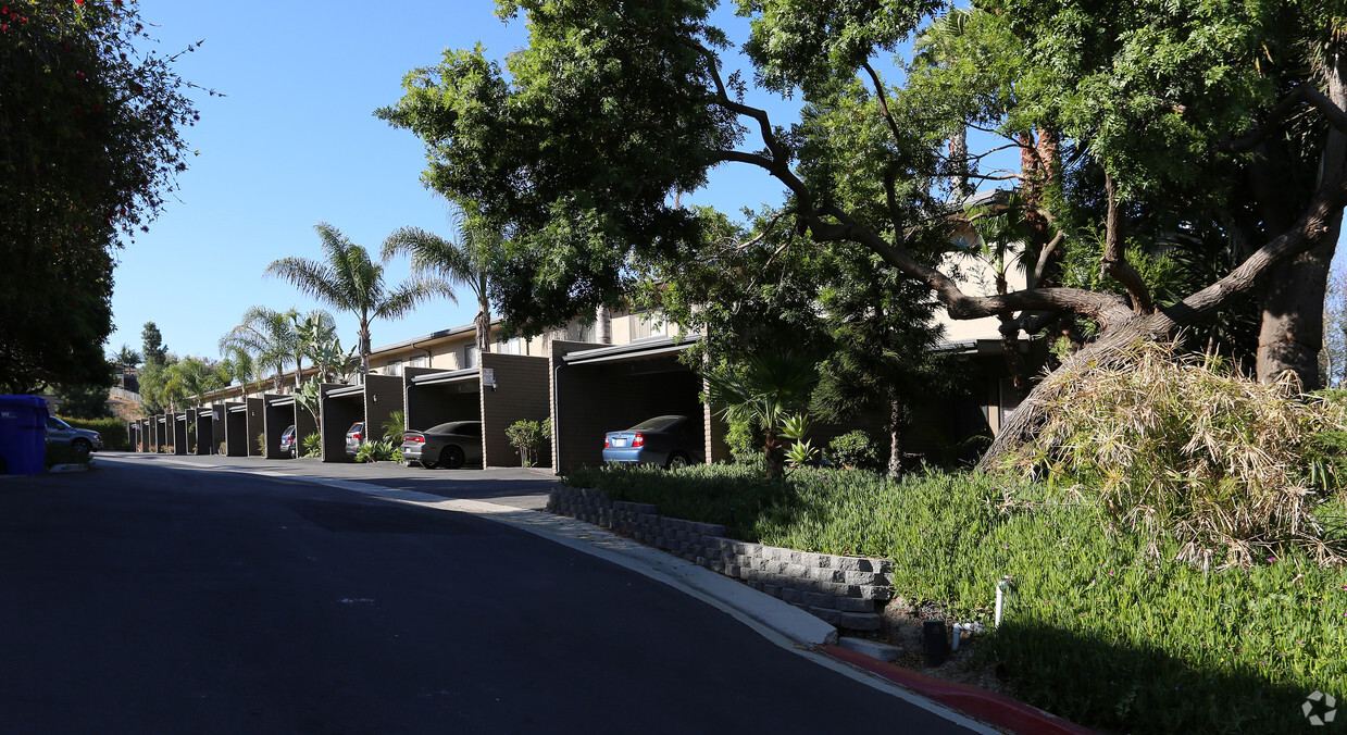 Primary Photo - Ocean View Terrace Apartments