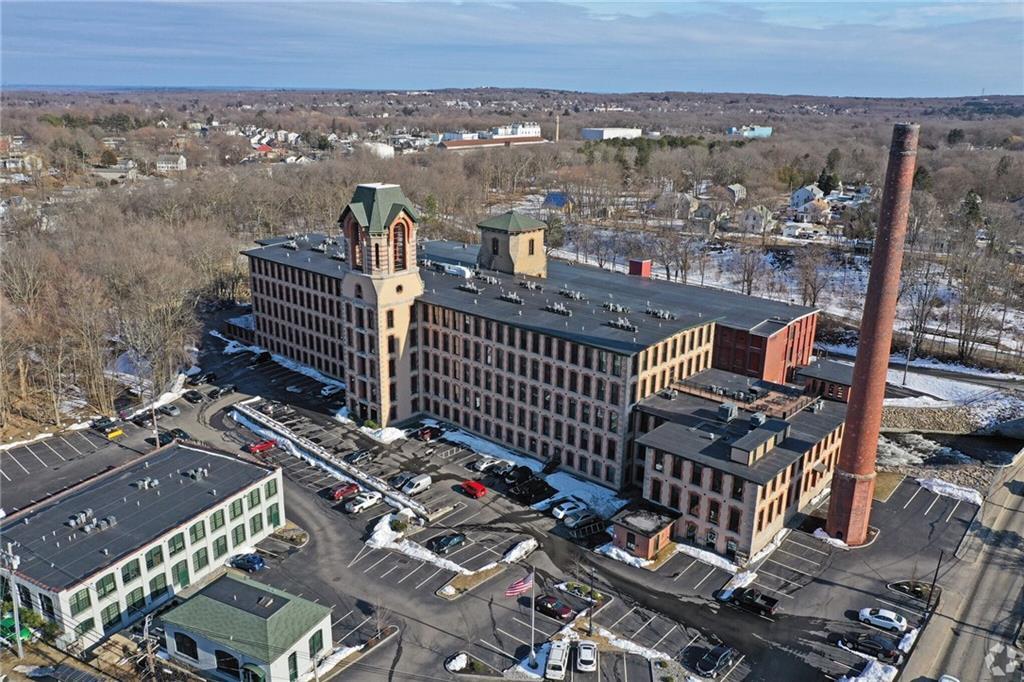 Foto principal - 624 Washington St