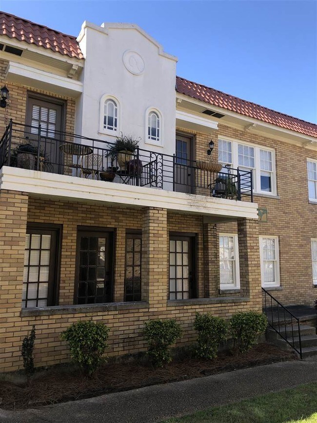 950 North St, Jackson, MS 39202 Apartment for Rent in Jackson, MS