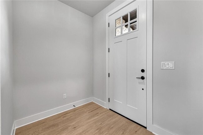 Foto del edificio - 1850 Momi St