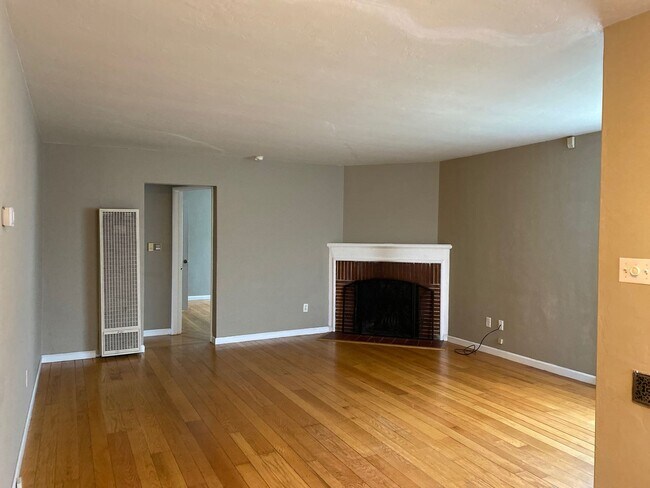 Foto del edificio - 961 High Street - 30% Rental Fee