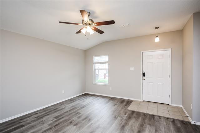 Foto del edificio - 2632 Big Spring Dr