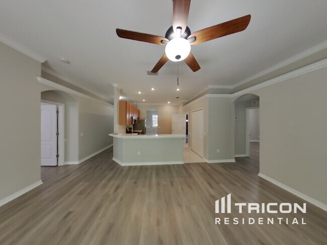 Foto del edificio - 14881 Edgemere Dr
