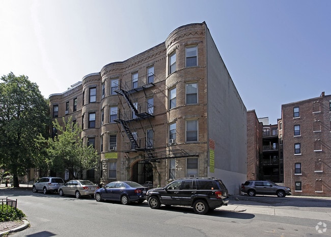 Building Photo - Symphony Road Apartments