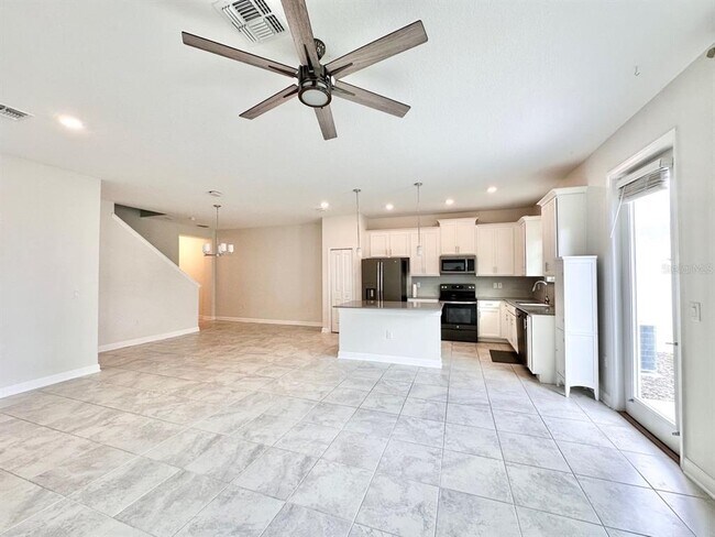 Foto del edificio - 2921 Title St