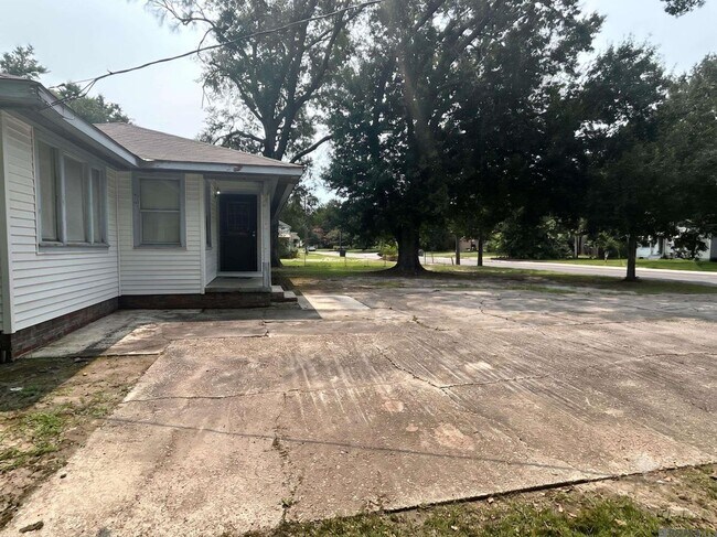 Foto del edificio - 6034 Prescott Rd