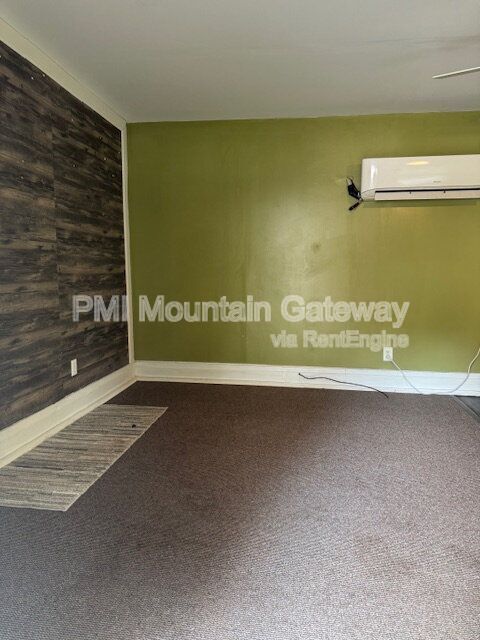 Foto del edificio - 1522 Central Ave