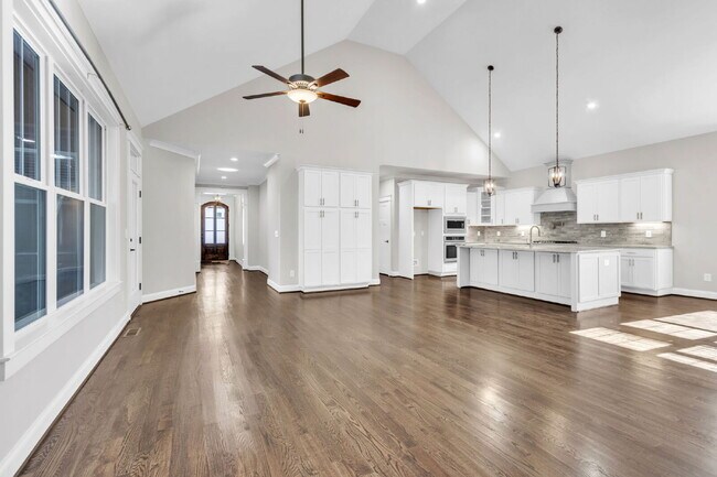 Foto del edificio - 7 Nakkol Dr