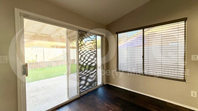 Building Photo - 5622 W Butler Dr