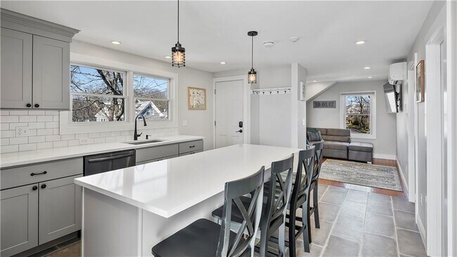 Foto del edificio - 41 Annandale Rd