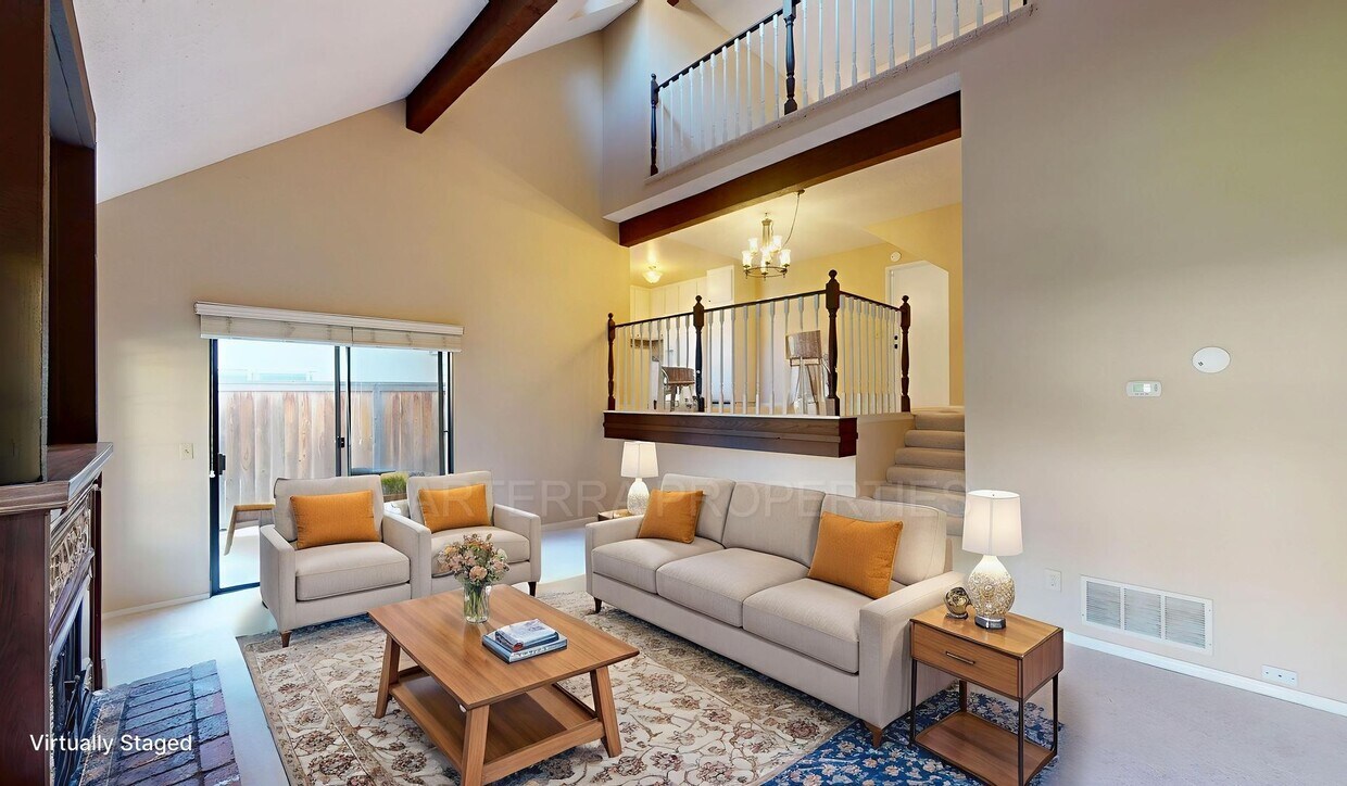 Foto principal - 3 Bed/2.5 Bath Townhome In Eastside Costa ...