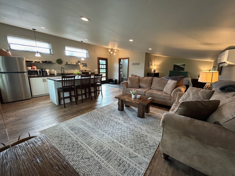 Foto principal - 1006 Meadowlark Ln