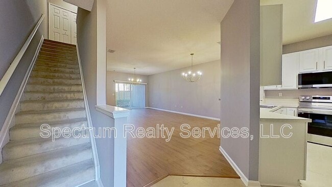 Building Photo - 3907 Summer Grove Way N