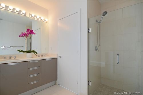 163 N Shore Dr Miami Fl 33141 Townhouse For Rent In Miami Fl