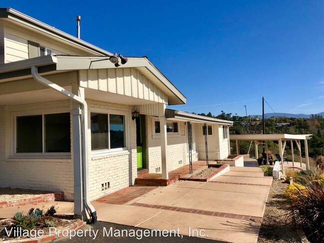 Building Photo - 1133 Live Oak Park Rd S