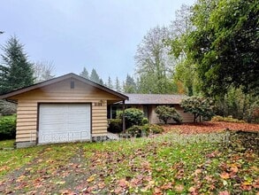 Building Photo - 3100 Armstrong Ln NE