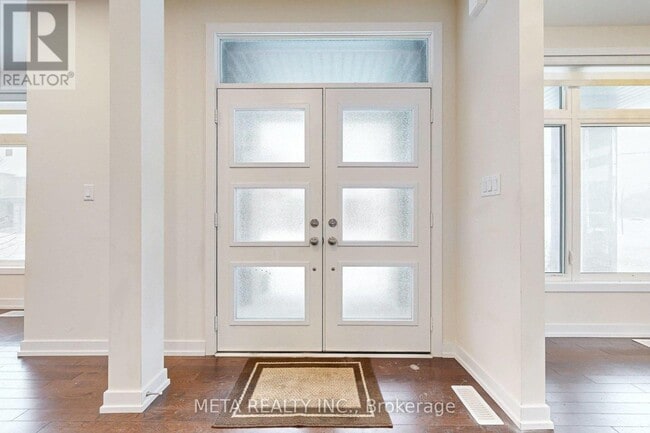 Photo du bâtiment - 215 Webb St