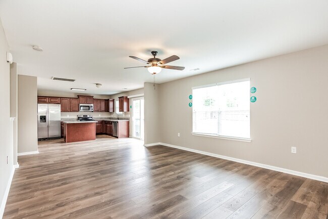 Foto del edificio - 1800 Windy Willow Ln