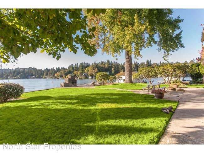 Foto del edificio - 5 br, 5 bath House - 951 Westpoint Road
