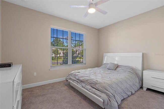 Building Photo - 452 Wedgeworth Ln
