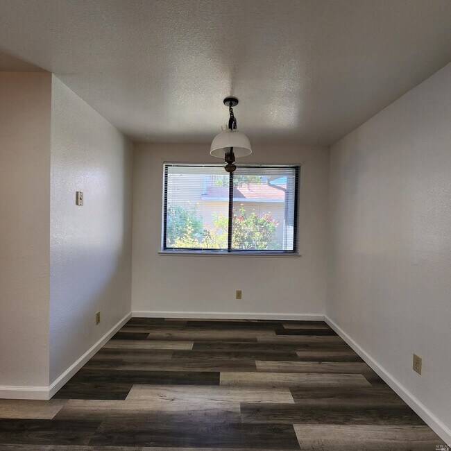 Foto del edificio - 1024 Scott St