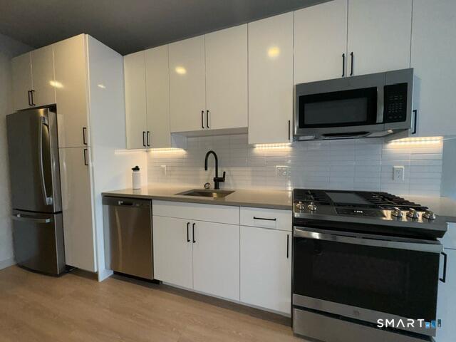 Foto del edificio - 711 Summer St