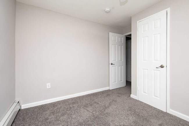 Foto del edificio - Oak Gardens Apartments