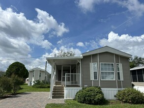 Building Photo - 6941 MacDonald Ct