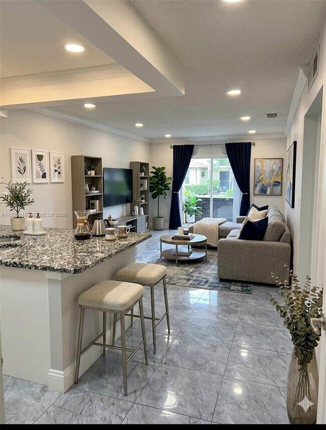 Building Photo - 1075 W 68th St