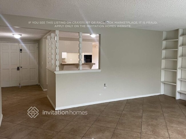 Building Photo - 6349 Orange Knoll Ave