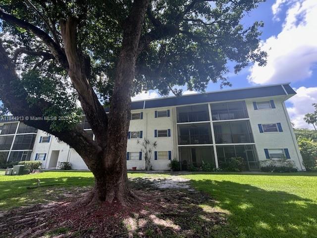 Foto principal - 5090 SW 64th Ave