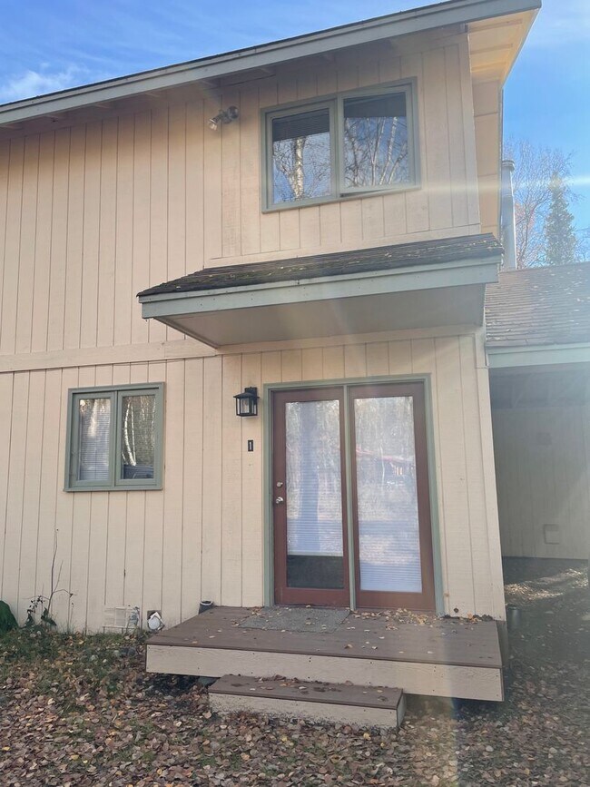Building Photo - 3025 Cambay Ct