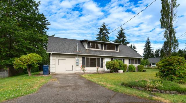 Primary Photo - 4 bedroom in Renton WA 98058