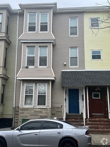 Building Photo - 133 Havre St