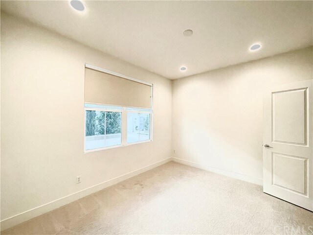 Building Photo - 15906 Ellington Way