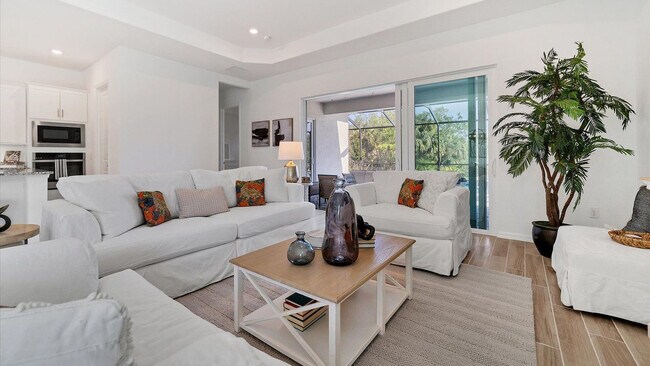 Foto del edificio - 14724 Cherry Blossom Wy