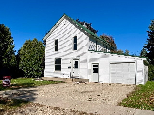 Building Photo - 315 Walnut St