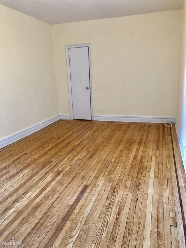 Building Photo - 1 br, 1 bath  - 3206 47th St