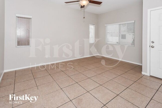 Foto del edificio - 11128 African Sunset St