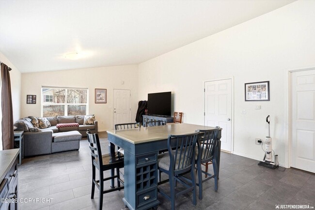 Building Photo - 3908 S Lance B Cir