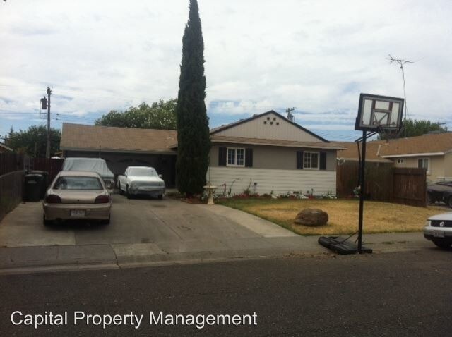 Primary Photo - 3 br, 1 bath House - 5731 Rio Verde Way