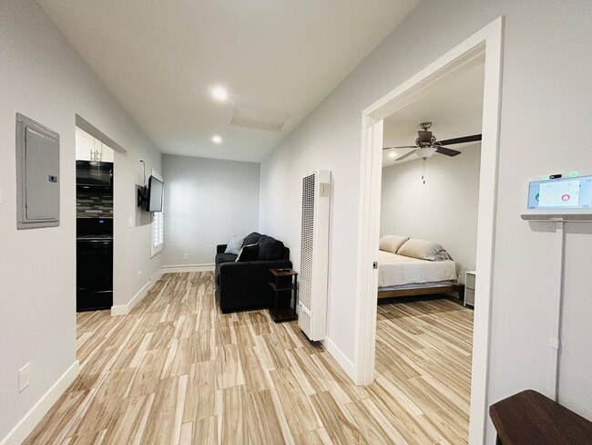 Photo - 8828 Haas Ave Apartment