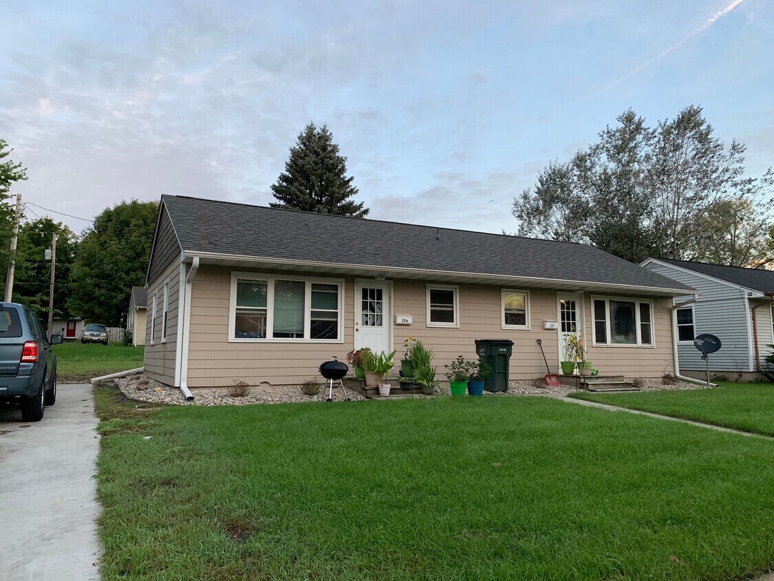 225 S Franklin Ave, Ames, IA 50014 Townhome Rentals in Ames IA