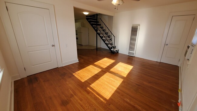 Building Photo - 1309 I-40