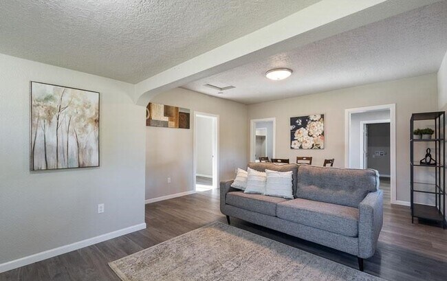 Foto del edificio - 625 25th St SE
