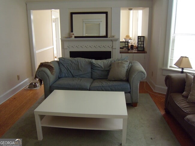 Foto del edificio - 815 Edgewood Ave NE