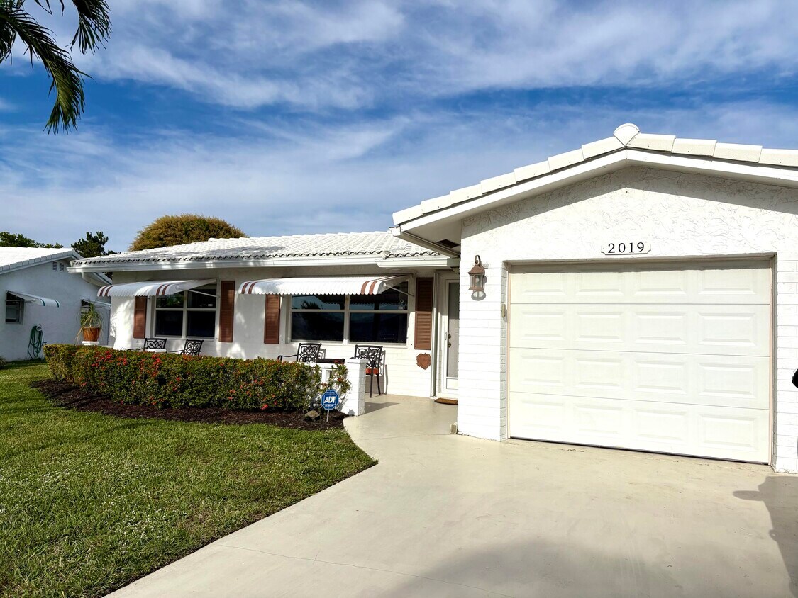 Foto principal - 2019 SW 18th Dr